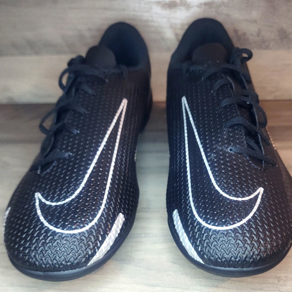 Nike Phantom GT2 Club MG